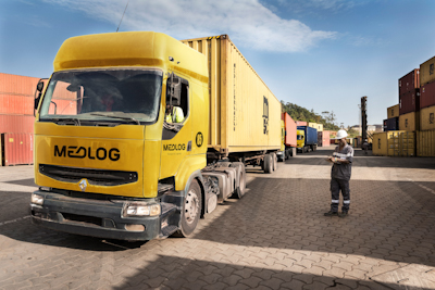 Camion MEDLOG